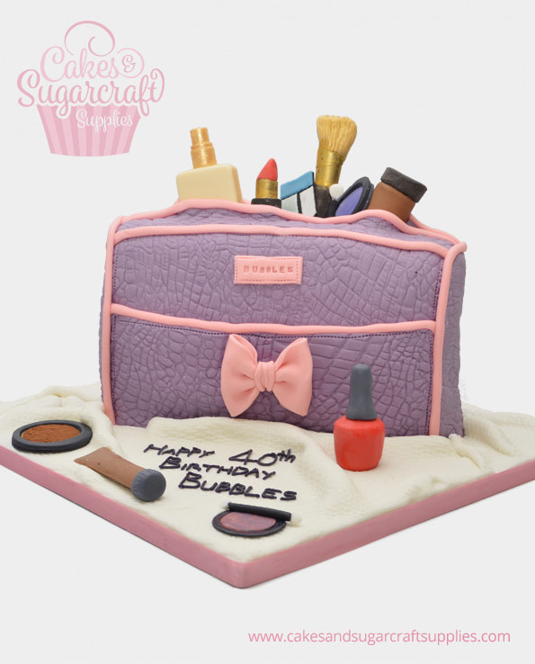 Make up bag Birthday Cake